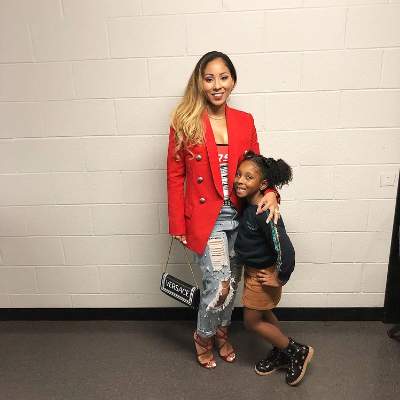 DeMarre Carroll posted a picture of his wife, Lesha Carroll with their daughter.